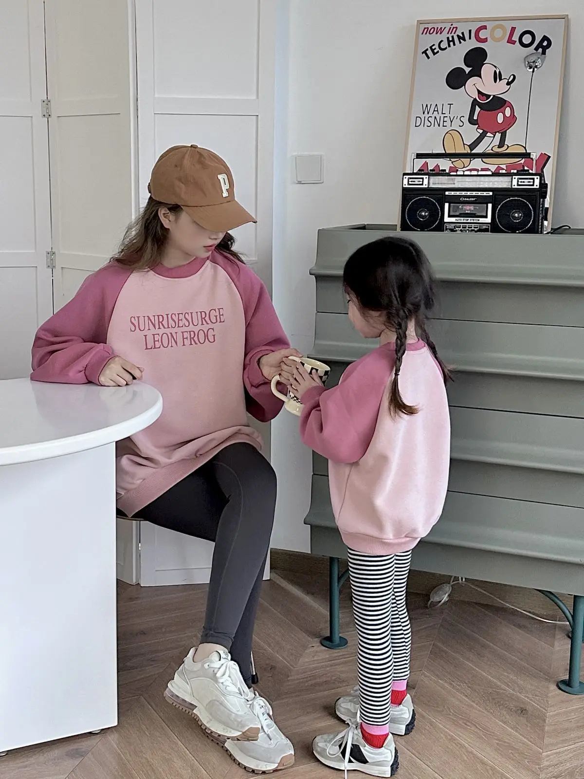 Family Matching Outfits Autumn – обзор и цена Plant Parent Hoodie